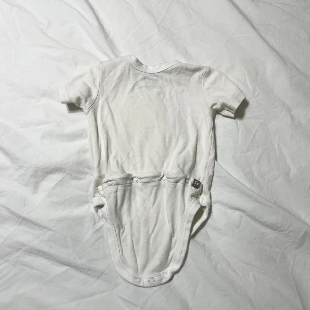 Goumi Olive and White Baby One Piece Bodysuits 12 Months